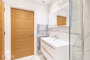 Photo 29- click for photo gallery